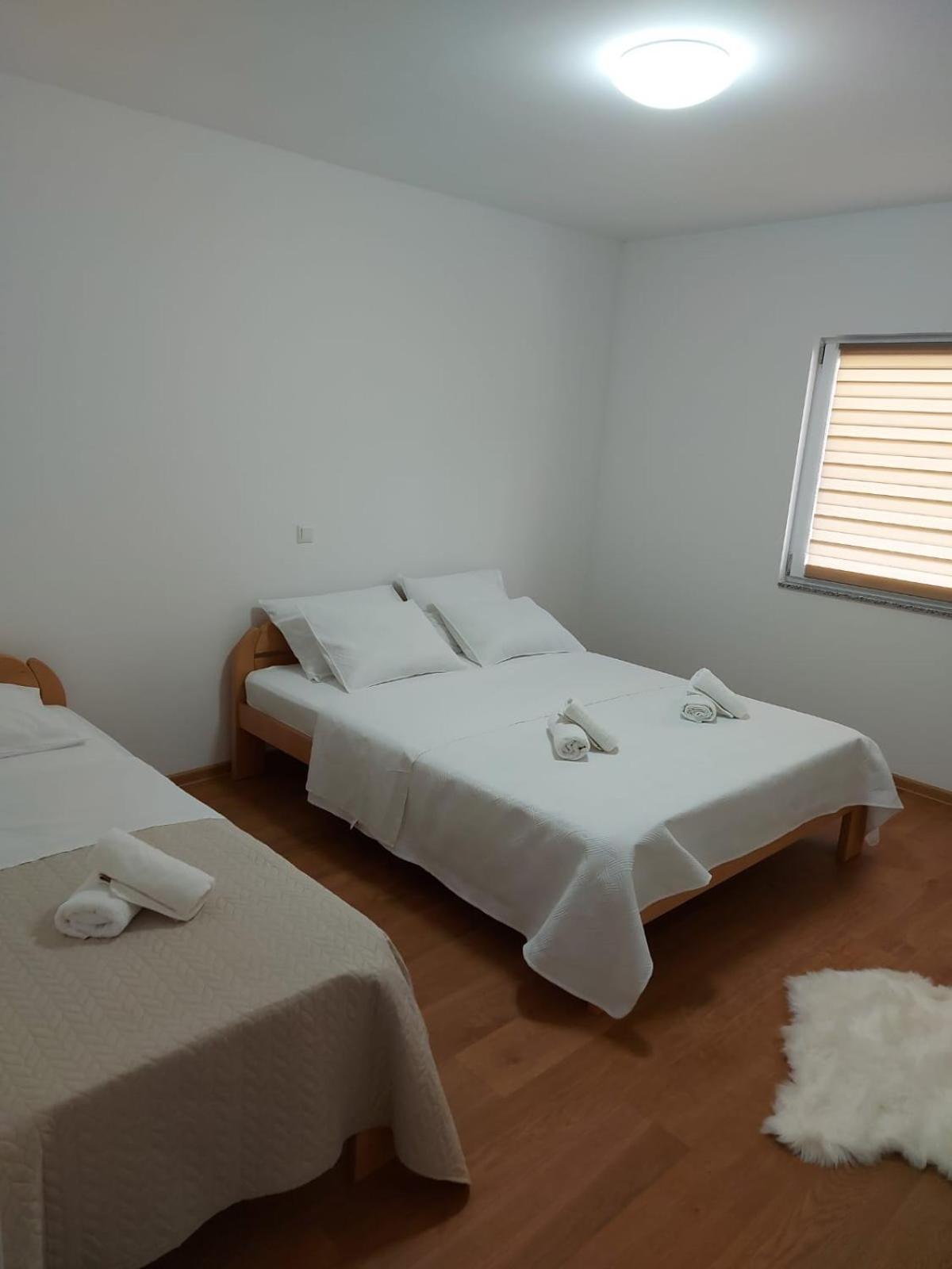 Apartmani Franciska Jajce Exterior foto
